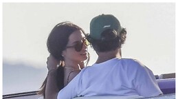 Romance confirmado: Ana de Armas y el vocalista de Rawayana son captados bes&aacute;ndose durante escapada