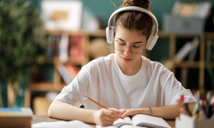 &iquest;C&oacute;mo pueden ayudar los audiolibros a ni&ntilde;os y ni&ntilde;as con dislexia?