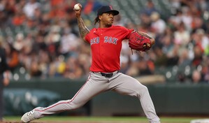 Brayan Bello; desastre como abridor, pero con n&uacute;meros de Cy Young como relevista