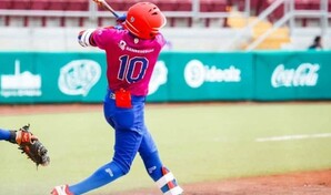 Isaac Brito impuso r&eacute;cords con tres jonrones y siete impulsadas en la Serie del Caribe Kids