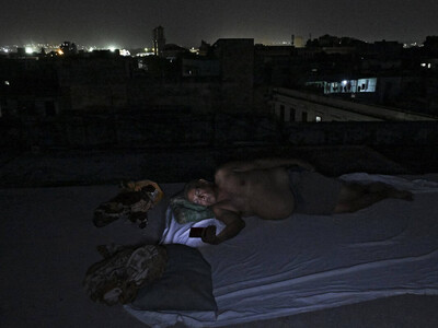 Crisis energética: cubanos duermen en azoteas ante calor y apagones