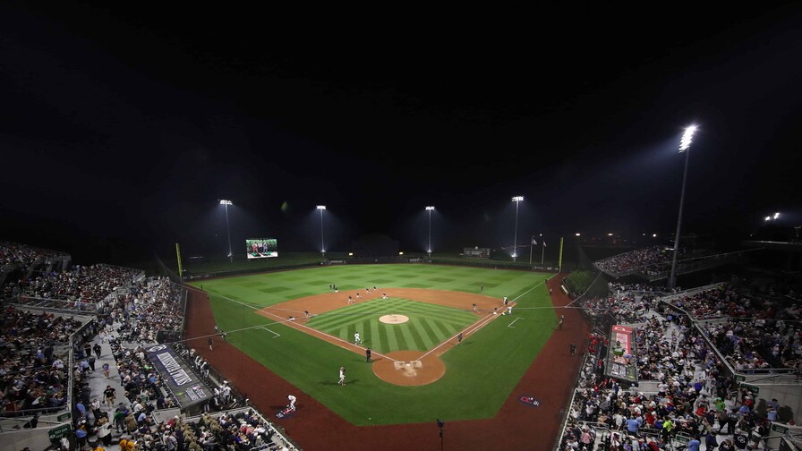 Los Reales y los Medias Rojas se enfrentarán en el juego Field of Dreams de 2027 Los Reales y los Medias Rojas se enfrentarán en el juego Field of Dreams de 2027
