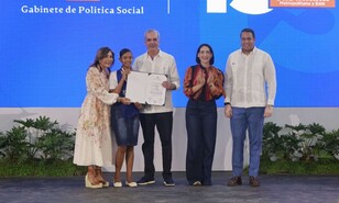 2,576 j&oacute;venes se grad&uacute;an como parte del Programa Oportunidad 14-24