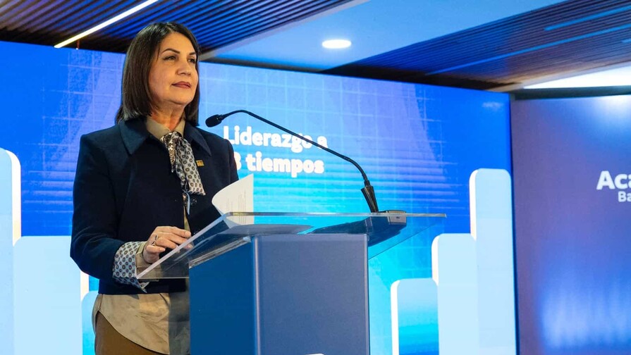 La Academia Banreservas realiza el ciclo de conferencias "Liderazgo a tres tiempos La Academia Banreservas realiza el ciclo de conferencias "Liderazgo a tres tiempos