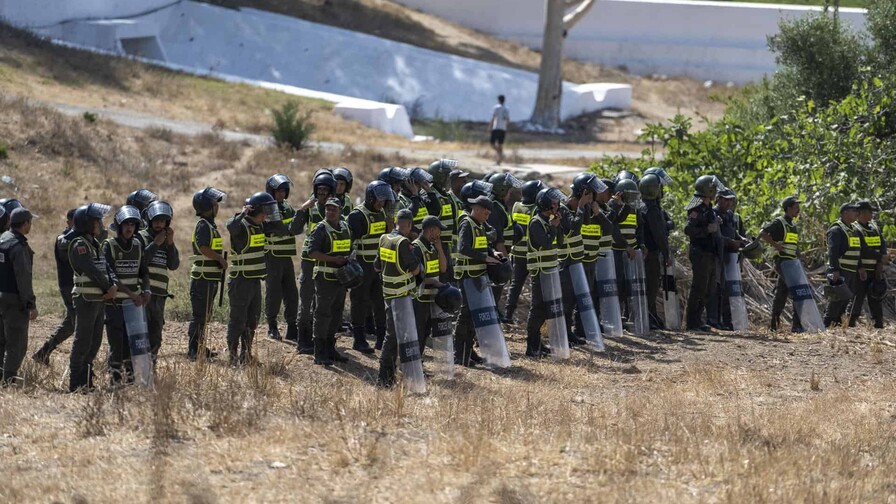 Marruecos eleva a 148 los migrantes interceptados cerca de la frontera con Ceuta Marruecos eleva a 148 los migrantes interceptados cerca de la frontera con Ceuta