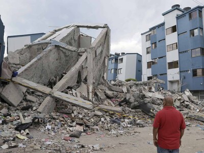 Hallan cuatro cuerpo más tras terremoto en Colombia