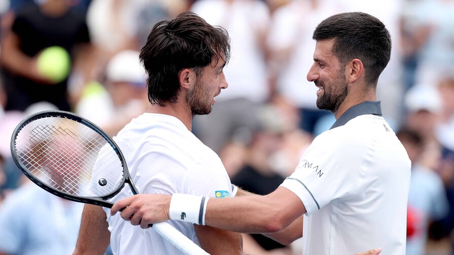 El argentino Thiago Tirante elimina a Novak Djokovic en la segunda ronda de Cincinnati El argentino Thiago Tirante elimina a Novak Djokovic en la segunda ronda de Cincinnati