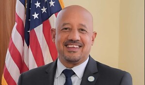 Alcalde dominicano de Lawrence, Brian DePe&ntilde;a, se ausenta de audiencia mientras caso federal avanza