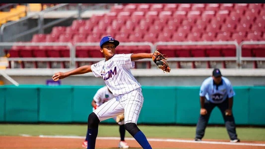 Dominicana le lanza un no-hitter combinado a México Rojo y llega a la final de la Serie del Caribe Kids Dominicana le lanza un no-hitter combinado a México Rojo y llega a la final de la Serie del Caribe Kids