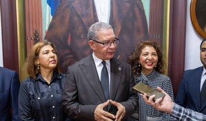 Instituto Duartiano pide aclarar retiro de diplom&aacute;ticos cubanos y rechaza posible presi&oacute;n de EE. UU.