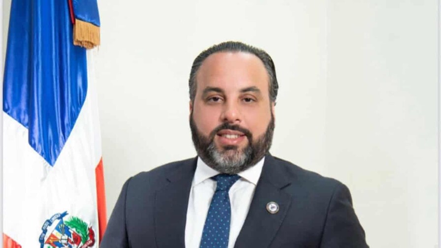 Decreto: Julio Pe&ntilde;a Guzm&aacute;n es nombrado presidente de la Junta de Aviaci&oacute;n Civil