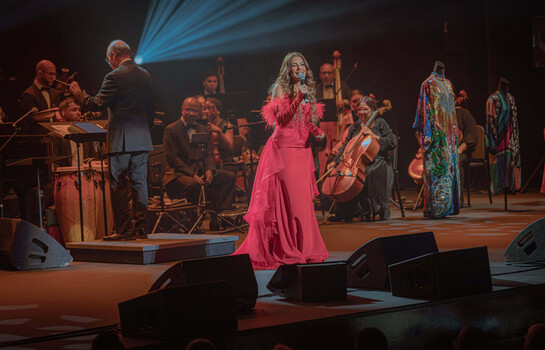 Lena Burke le celebra un carnaval a Celia Cruz en Puerto Rico