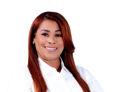 Luis Abinader designa a Mariana Tavárez de Santos en el Mercadom