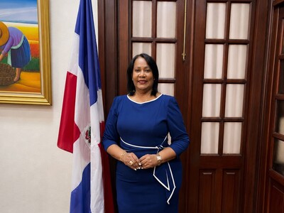 Quitan a Josefa Castillo del Inaipi y la nombran cónsul en Miami