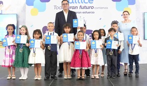 Altice reconoce a 52 hijos de colaboradores por su excelencia acad&eacute;mica