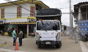 EE. UU. env&iacute;a diez toneladas de ayuda para los damnificados por el terremoto en Colombia