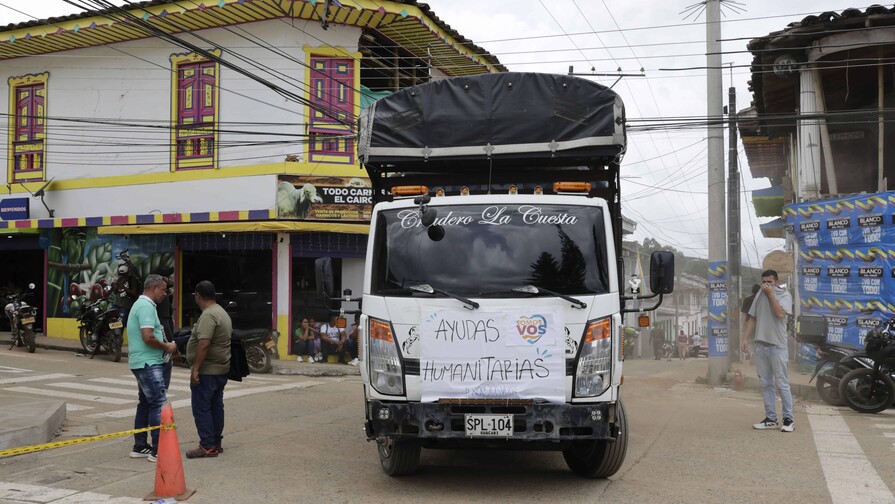 EE. UU. envía diez toneladas de ayuda para los damnificados por el terremoto en Colombia EE. UU. envía diez toneladas de ayuda para los damnificados por el terremoto en Colombia