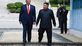 Trump ordena reducir ejercicios militares con Corea del Sur e insin&uacute;a contactos con el Norte