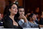 Cristiano Ronaldo y Georgina Rodríguez se casan en un salón de su casa de Portugal Cristiano Ronaldo y Georgina Rodríguez se casan en un salón de su casa de Portugal