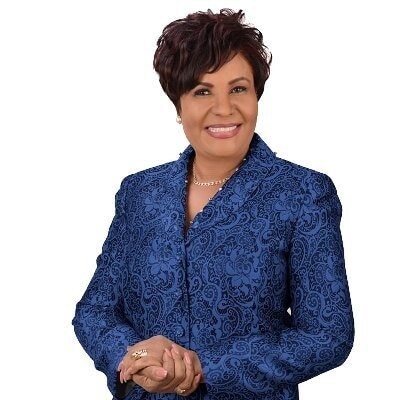Abinader designa c&oacute;nsules en Mayag&uuml;ez, Miami y Los &Aacute;ngeles