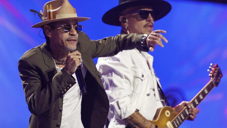 Más de 100 artistas latinos se unen en Miami para recaudar fondos por víctimas de terremotos Más de 100 artistas latinos se unen en Miami para recaudar fondos por víctimas de terremotos
