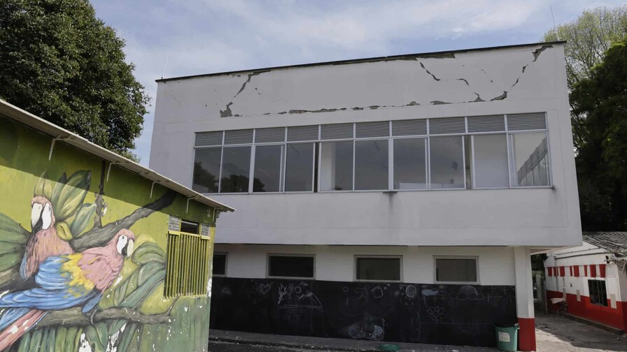 El terremoto de Colombia deja en suspenso la educación de decenas de miles de niños El terremoto de Colombia deja en suspenso la educación de decenas de miles de niños