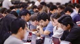 UNAM cierra examen presencial en sedes for&aacute;neas tras pol&eacute;mica por IA y llega a la capital