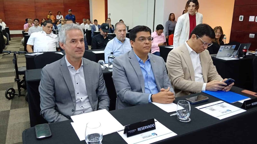 La Caasd presenta proyecto de licitación para construcción de acueducto presa de Hatillo La Caasd presenta proyecto de licitación para construcción de acueducto presa de Hatillo