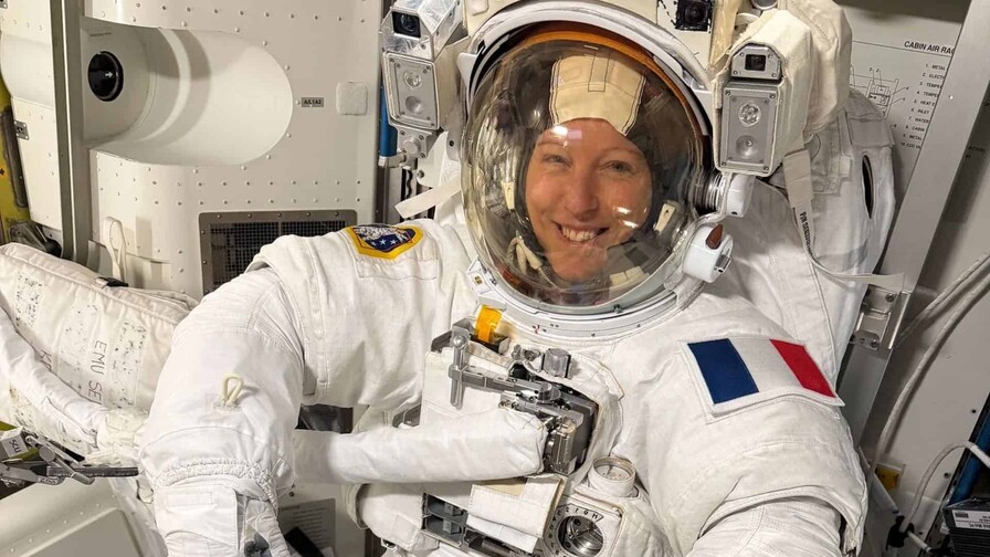 La astronauta francesa Sophie Adenot concluye con éxito su primera caminata espacial La astronauta francesa Sophie Adenot concluye con éxito su primera caminata espacial
