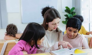 Curr&iacute;culo oficial y libro de texto: una relaci&oacute;n de complementariedad