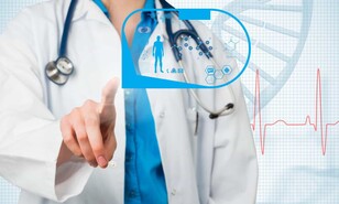 La lluvia de m&eacute;dicos especialistas sobre el mapa de RD