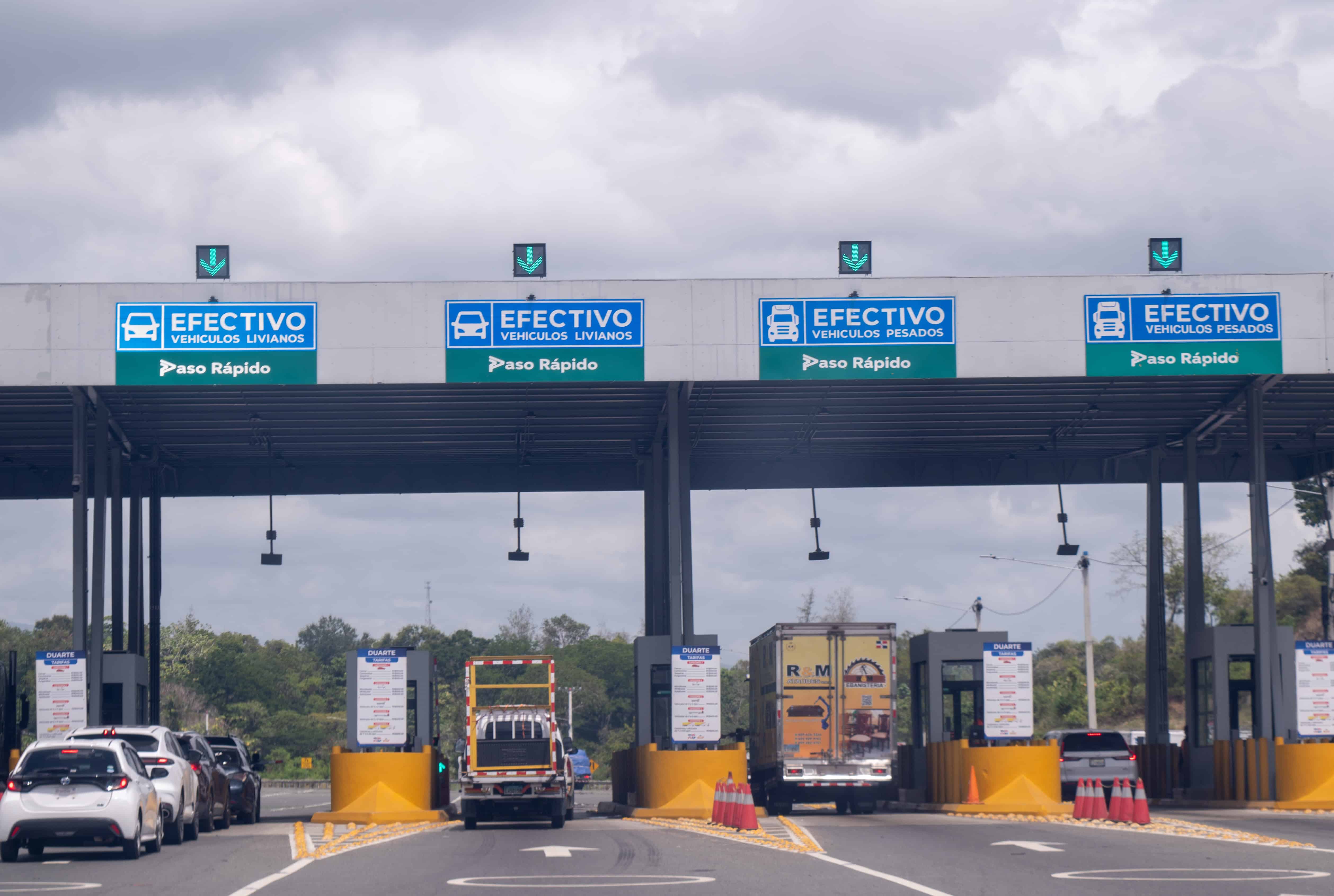 Peaje de la Autopista Duarte.