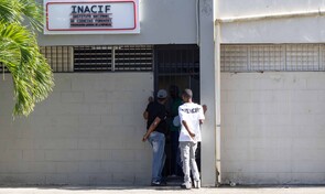Matan a tiros a sargento mayor de la Polic&iacute;a durante asalto en Santo Domingo Norte