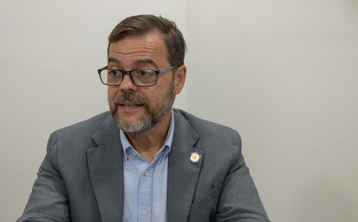 J&oacute;venes de NY enfrentan dificultades para alcanzar la estabilidad econ&oacute;mica de sus padres