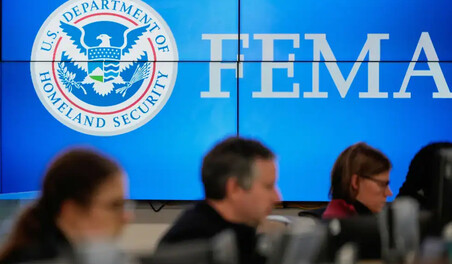 Informe alerta de ca&iacute;da de hasta 50 % en fondos federales de FEMA para emergencias en EE. UU.
