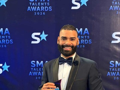 Jhondry Ferreras recibe reconocimiento en los SMA Talents Awards