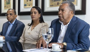 Menegildo De La Rosa: "La jornada escolar extendida se est&aacute; desarrollando en condiciones inhumanas"