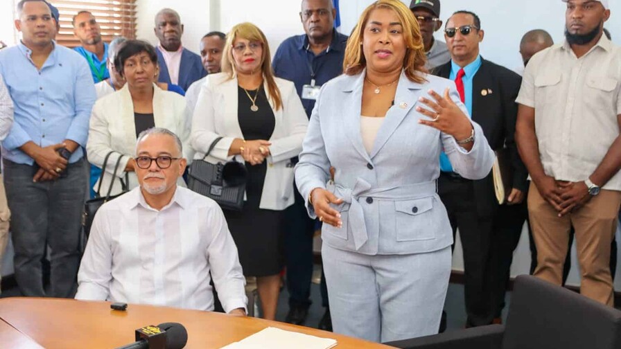 Mariana Tavárez asume la dirección de Mercadom con promesa de trabajar duro Mariana Tavárez asume la dirección de Mercadom con promesa de trabajar duro
