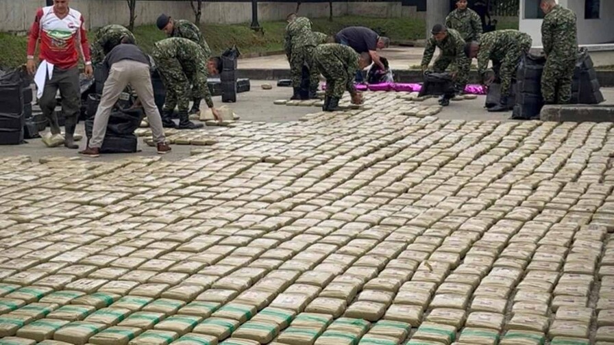 Incautan m&aacute;s de cuatro toneladas de marihuana en el sur de Colombia