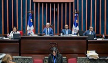 El Senado desempolva proyecto para frenar la proliferaci&oacute;n de bancas