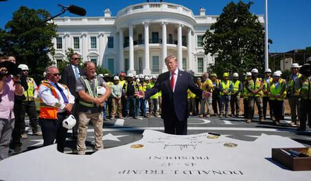 Trump revela nuevo helipuerto en la Casa Blanca en medio de un frenes&iacute; de obras