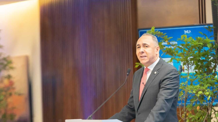 Aduanas exigir&aacute; que patanas con mercanc&iacute;as hacia Hait&iacute; crucen realmente la frontera