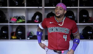 Diamonbacks y Marte en un callej&oacute;n con salida cara