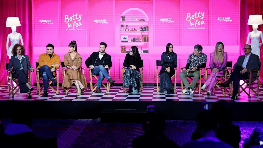 Regresar a Betty, la fea, 25 años después, fue un milagro para su elenco Regresar a Betty, la fea, 25 años después, fue un milagro para su elenco