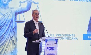 Gobierno destaca avances de la ley de compras; la DGPC dice que protegi&oacute; RD$6,800 MM del Estado