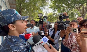 Trabajan en identificar a hombre que mat&oacute; a adolescente tras tirotear su vivienda en Santiago