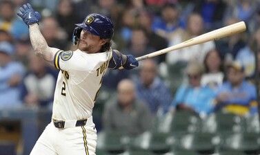La f&oacute;rmula de Milwaukee: &uacute;ltimos en jonrones, pero con el mejor r&eacute;cord de MLB
