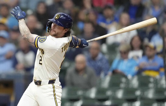 La f&oacute;rmula de Milwaukee: &uacute;ltimos en jonrones, pero con el mejor r&eacute;cord de MLB