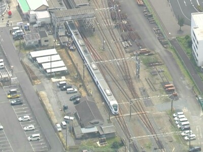 Tren en Japón arrolla y mata cuatro empleados en una estación