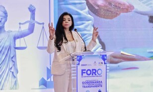 Yeni Berenice: "Los servidores p&uacute;blicos no reciben regalos, reciben sobornos"